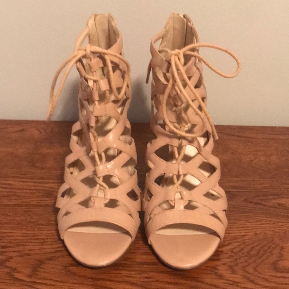 EUC - Nine West Lace Up Gladiator Heels